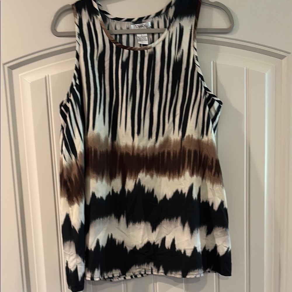 Pinky Black and White Sleeveless Tank Top